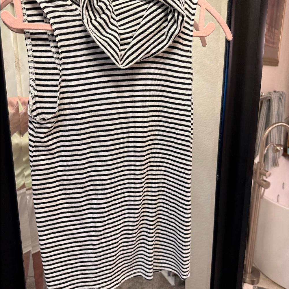Black and White Striped Sleeveless Top